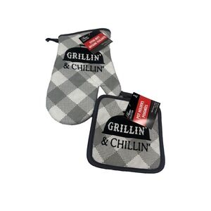 home collection 1 oven mitt 2 pot holds GRILLIN & CHILLIN